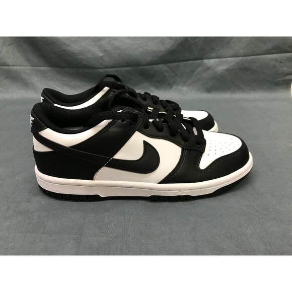 Nike Boys Dunk Low (GS) Sneakers Leather Panda Edition Size 4Y NEW IN BOX! - Picture 9 of 11